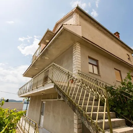 Mila A1a, A1b & A2 Apartmán *