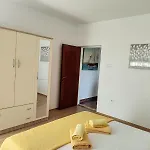 Mila A1&a2&3 Apartman Trogir