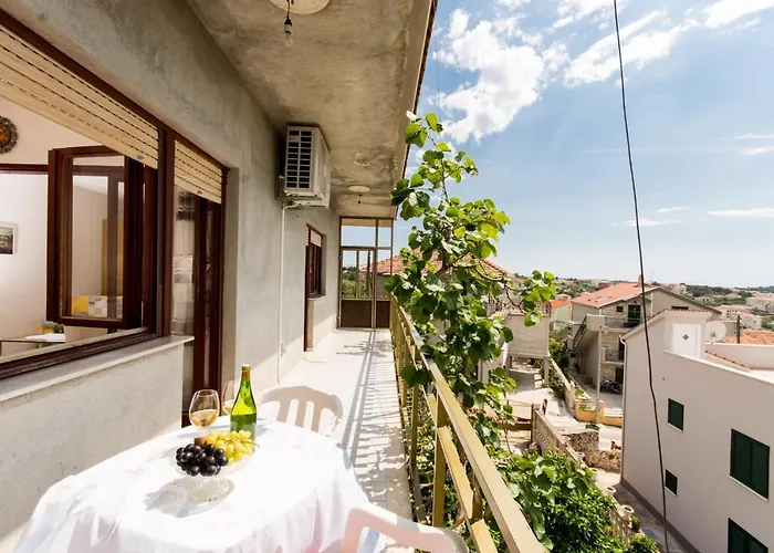 Mila A1a, A1b & A2 Apartman *