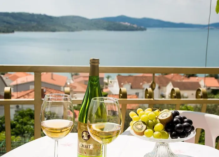 Apartman Mila A1a, A1b & A2 *