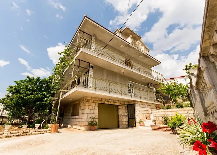 Mila A1a, A1b & A2 Apartman