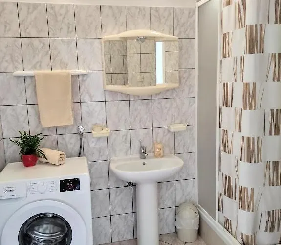 Mila A1a, A1b & A2 Apartman *